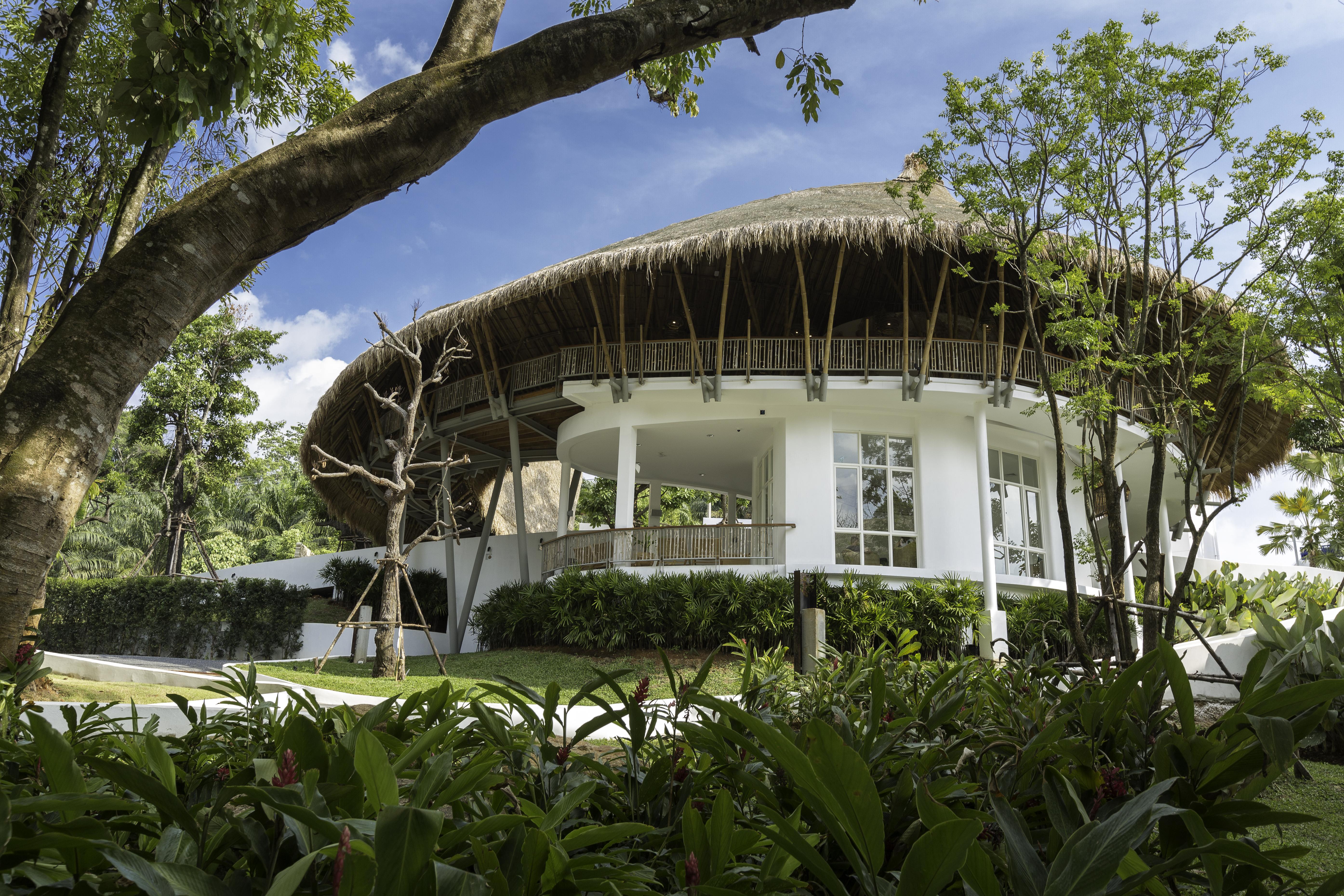 Eden Beach Khaolak Resort And Spa A Lopesan Collection Hotel - Sha Extra Plus Khao Lak Bagian luar foto The "Mushroom"